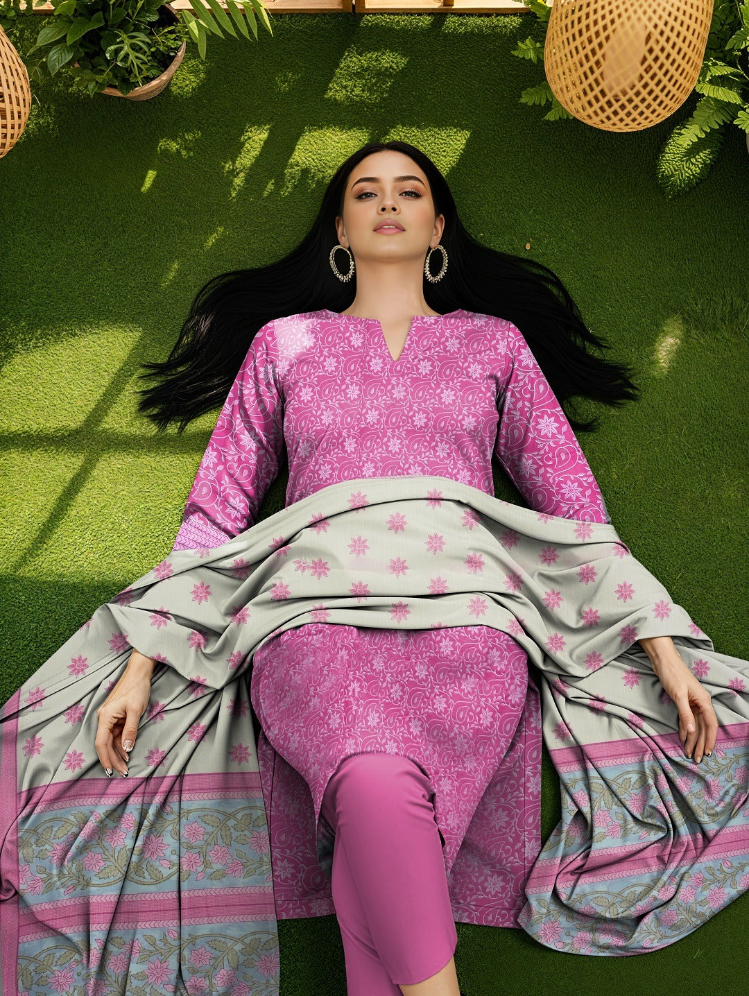 3pc Summar Lawn Suit (Bembar dupatta)