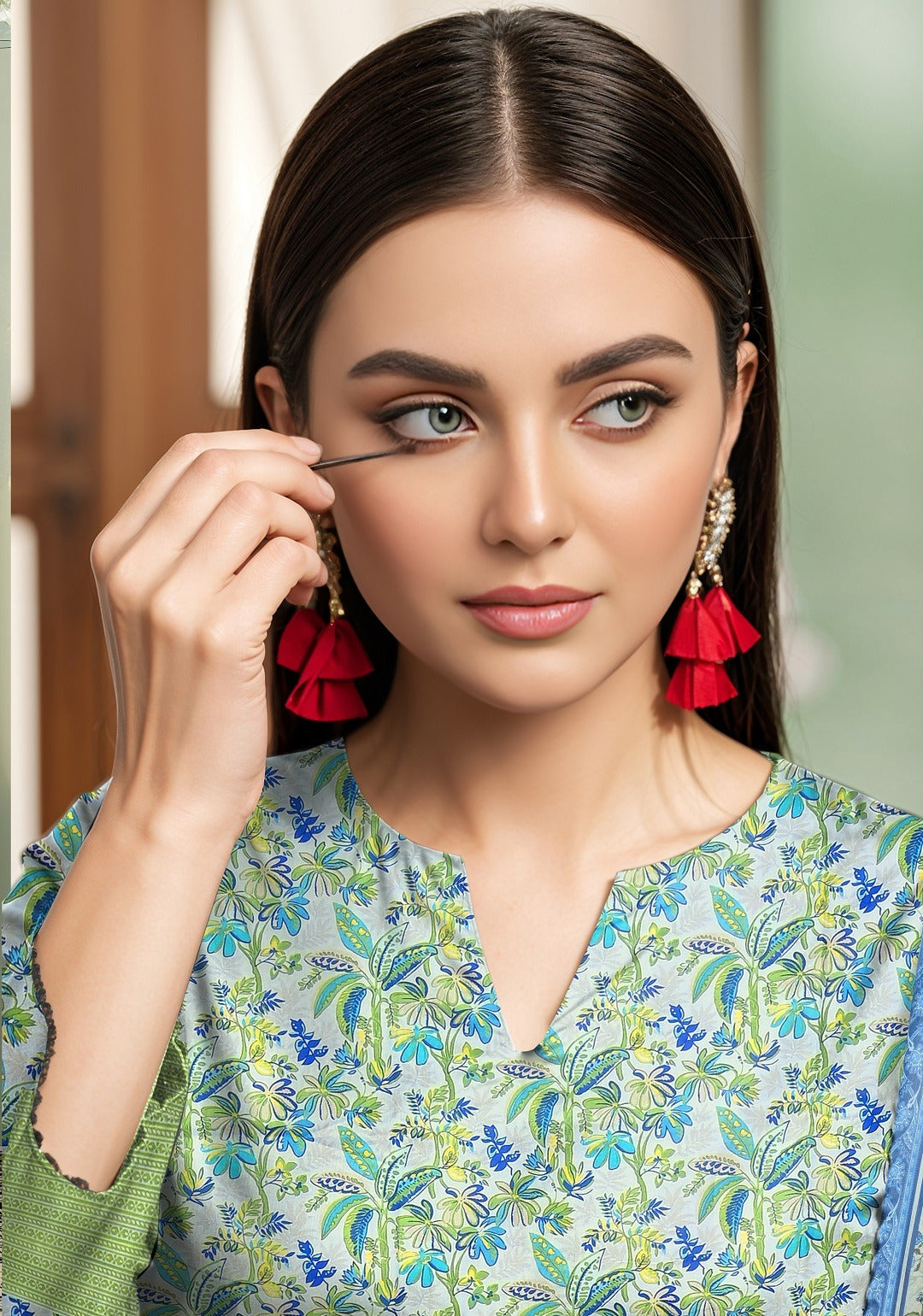 3pc Summar Lawn Suit (Embroidery dupatta)